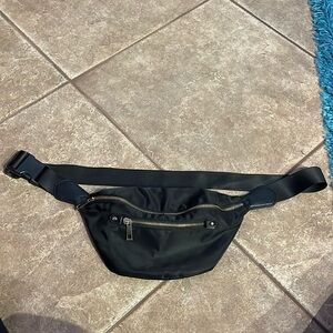 Fannypack/Belt bag